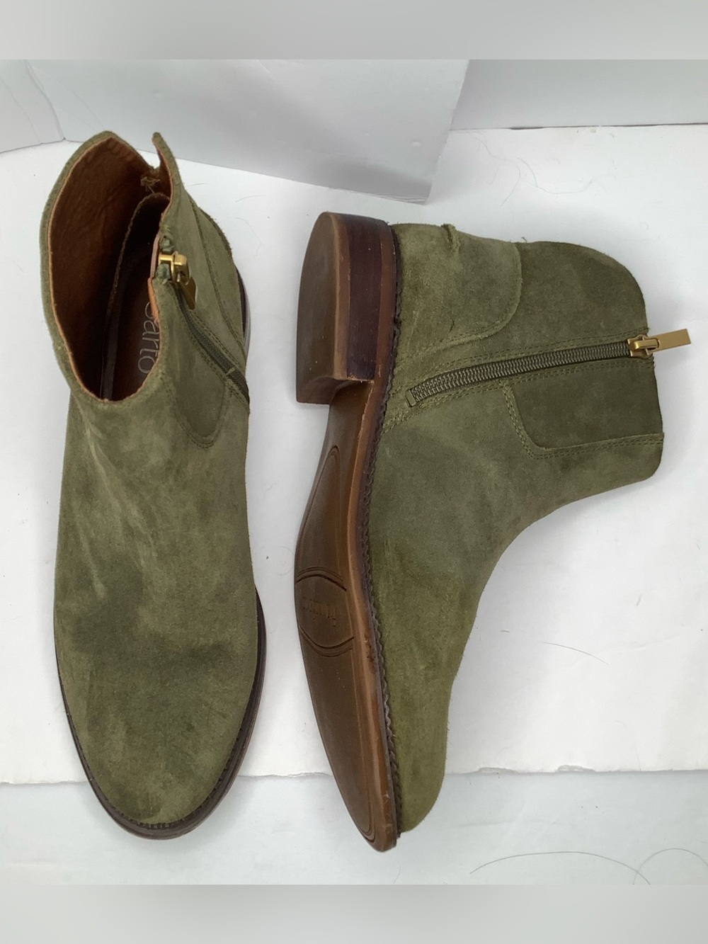 Franco Sarto  Green Suede Leather Chelsea Women Ankle Boots Sz 7.5 Equestrian